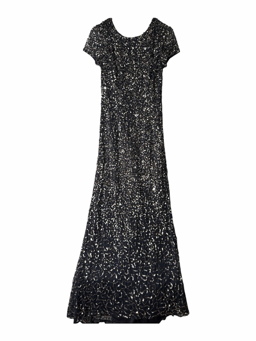 Adrianna Papell Black Sequin Evening Dress - Elegant Sparkle Gown
